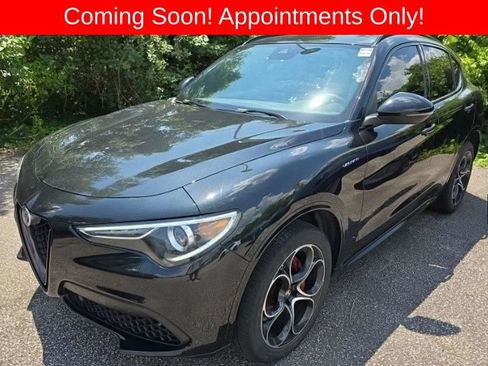 Used 2023 Alfa Romeo Stelvio Veloce AWD/4WD image 1