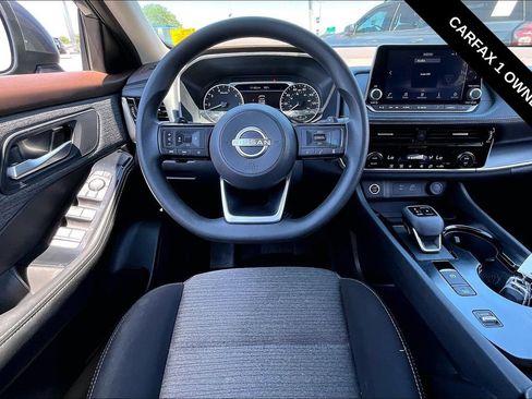 Used 2023 Nissan Rogue SV FWD image 10