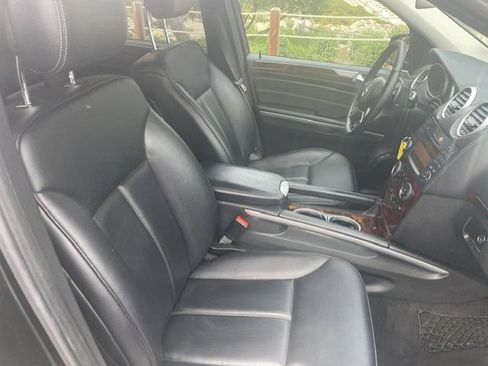 Used 2012 Mercedes-Benz GL 450 4MATIC image 21