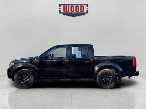 Used 2021 Nissan Frontier SV w/ Midnight Edition Floor Mats image 5