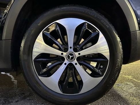 New 2026 Mercedes-Benz GLB 250 4MATIC image 11