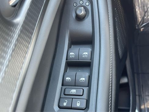 New 2025 Jeep Grand Cherokee L Altitude image 18