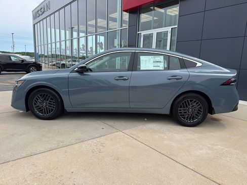 New 2026 Nissan Sentra SV FWD image 6