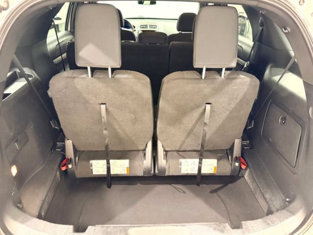 Used 2017 Ford Explorer XLT w/ Equipment Group 201A AWD/4WD image 24