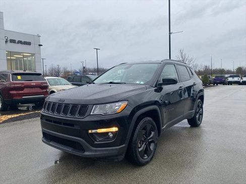 Certified 2019 Jeep Compass Altitude image 5