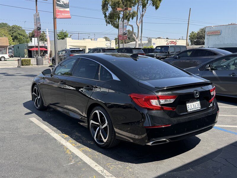 Used 2019 Honda Accord Sport image 5