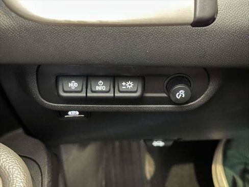 Used 2022 GMC Terrain Denali w/ LPO, 'HIT The Road' Package AWD/4WD image 22