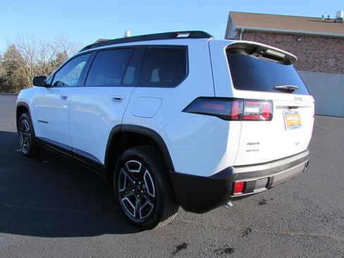 New 2026 Jeep Cherokee Limited image 5