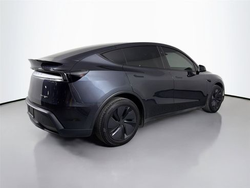 Used 2026 Tesla Model Y Long Range AWD/4WD image 7