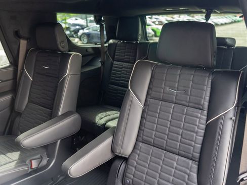 Used 2026 Cadillac Escalade V w/ LPO, ONYX Package AWD/4WD image 27