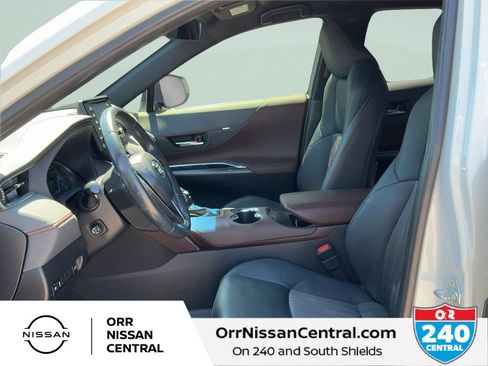 Used 2021 Toyota Venza XLE AWD/4WD image 17