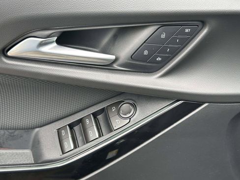 New 2026 Chevrolet Equinox RS FWD image 20