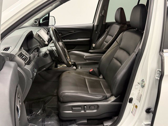 Used 2020 Honda Ridgeline RTL-E image 10