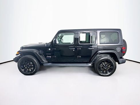 Used 2023 Jeep Wrangler Unlimited Sahara w/ Cold Weather Group AWD/4WD image 4