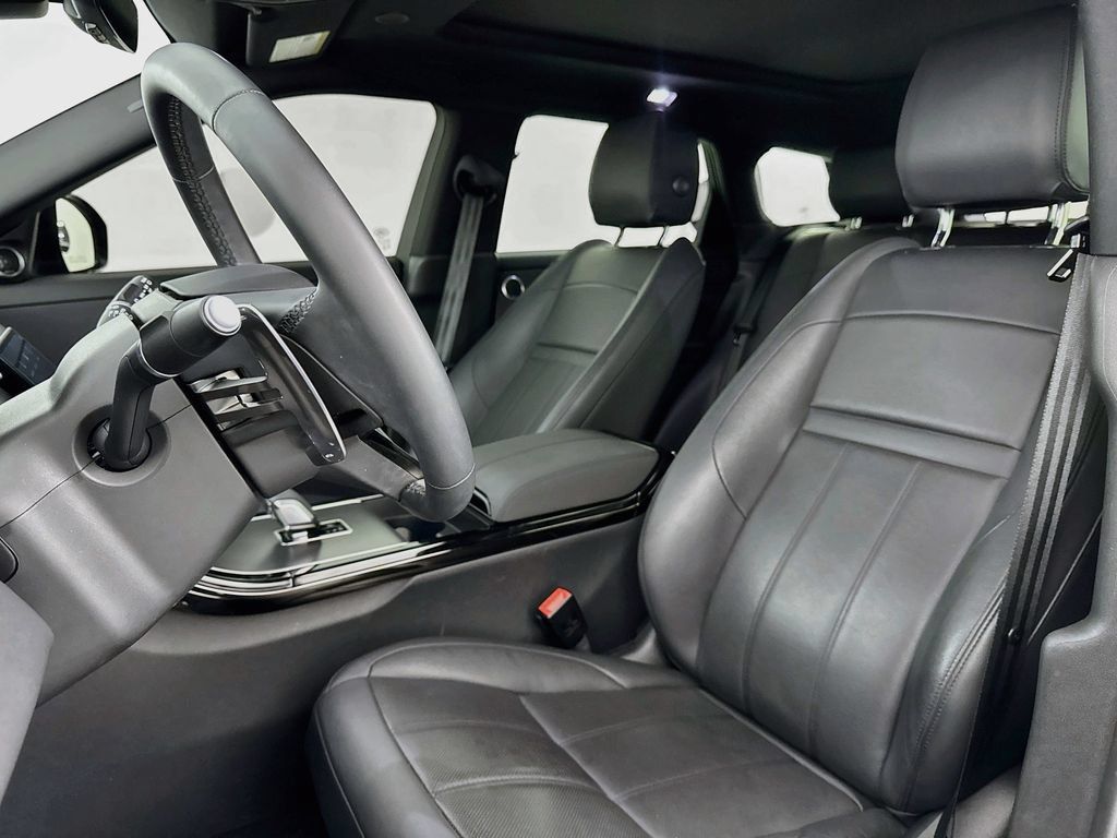 Used 2026 Land Rover Range Rover Evoque S AWD/4WD image 21
