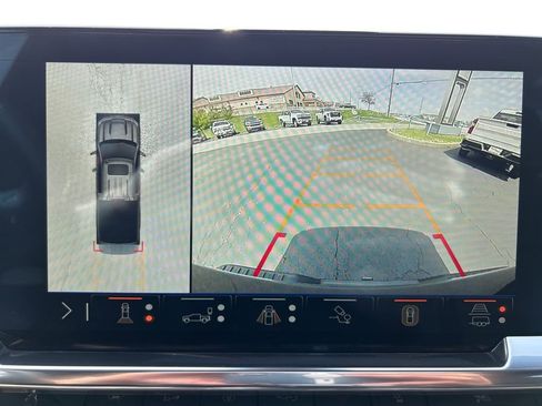 Used 2025 Chevrolet Silverado 1500 High Country w/ Midnight Edition image 38