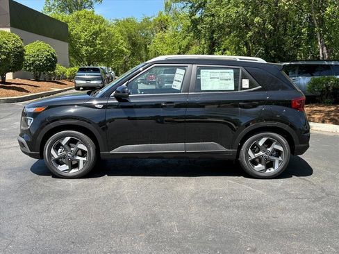New 2026 Hyundai Venue SEL FWD image 47