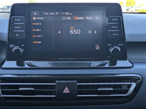 Certified 2023 Kia Seltos S image 21