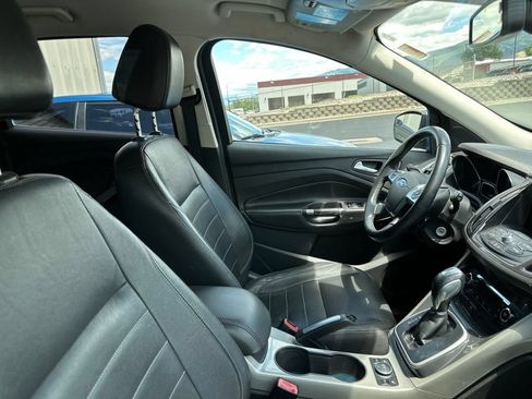 Used 2013 Ford Escape SEL FWD image 9