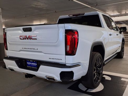 New 2026 GMC Sierra 1500 Denali w/ Technology Package image 8