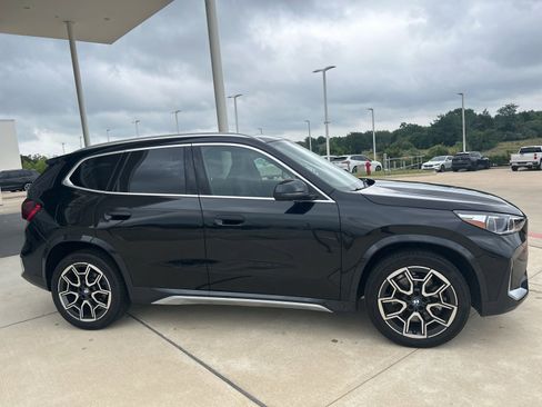 Certified 2025 BMW X1 xDrive28i AWD/4WD image 11