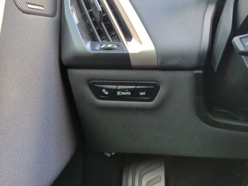 Used 2024 BMW iX xDrive50 w/ Premium Package AWD/4WD image 23