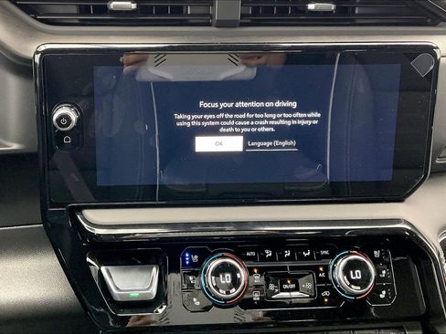 New 2026 GMC Sierra 1500 AT4X image 7