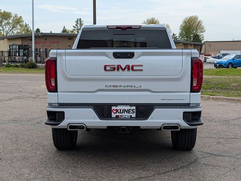 New 2026 GMC Sierra 1500 Denali w/ Denali Reserve Package AWD/4WD image 9