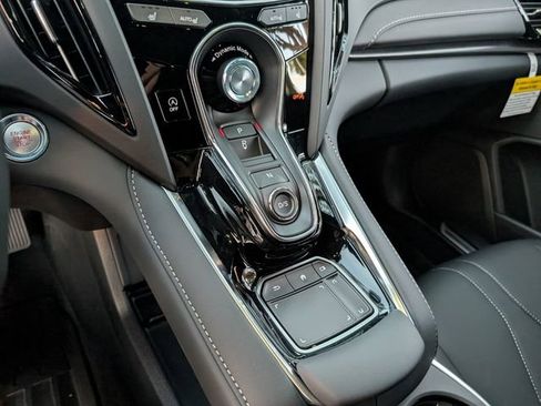 New 2026 Acura RDX SH-AWD image 13