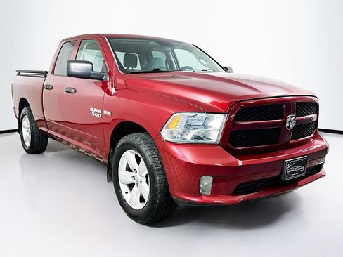 Used 2014 RAM 1500 Express RWD image 2