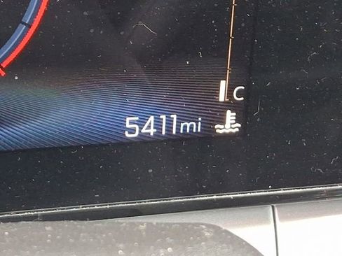 Used 2026 Chevrolet Trax LT w/ Driver Confidence Package image 5