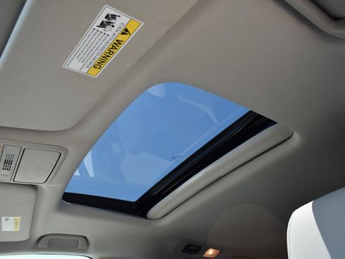 Used 2025 Honda Odyssey EX-L image 12