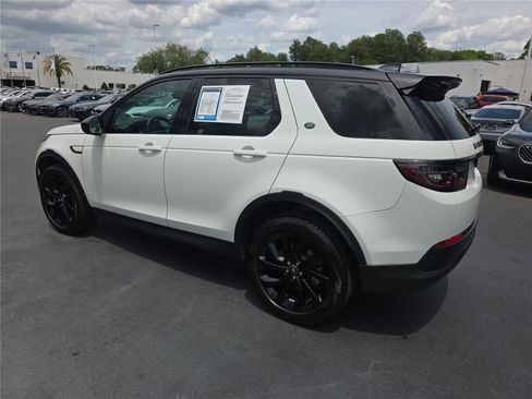 Used 2023 Land Rover Discovery Sport SE AWD/4WD image 5