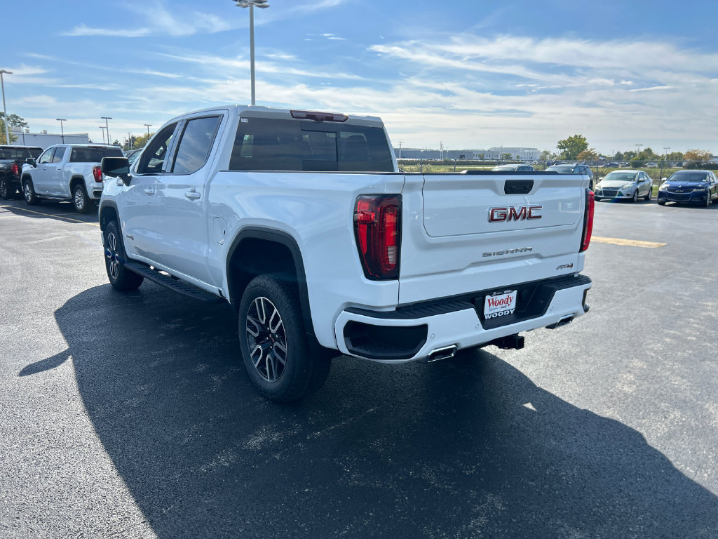 New 2026 GMC Sierra 1500 AT4 w/ AT4 Premium Package AWD/4WD image 8