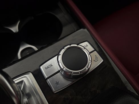 Used 2016 Mercedes-Benz SL 550 image 30