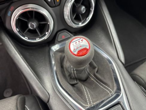 Used 2020 Chevrolet Camaro SS image 28