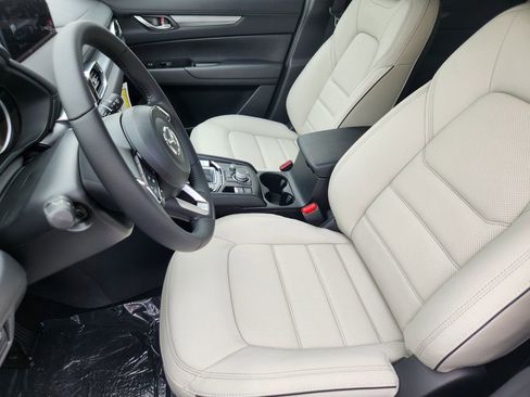 New 2025 MAZDA CX-5 AWD 2.5 S w/ Preferred Package image 6