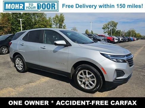 Used 2022 Chevrolet Equinox LT w/ Driver Convenience Package image 4