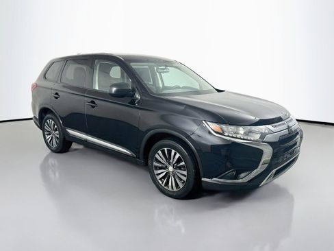 Used 2020 Mitsubishi Outlander SE AWD/4WD image 1