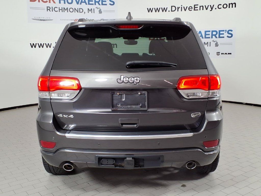 Used 2017 Jeep Grand Cherokee Overland AWD/4WD image 5