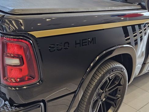 New 2026 RAM 1500 Big Horn AWD/4WD image 9
