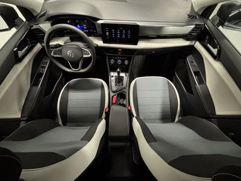 New 2025 Volkswagen Taos S image 17