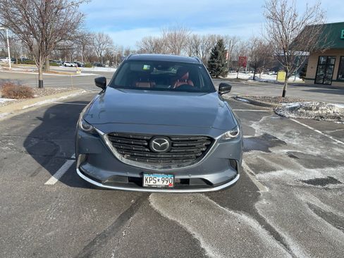 Used 2023 MAZDA CX-9 Carbon Edition image 3