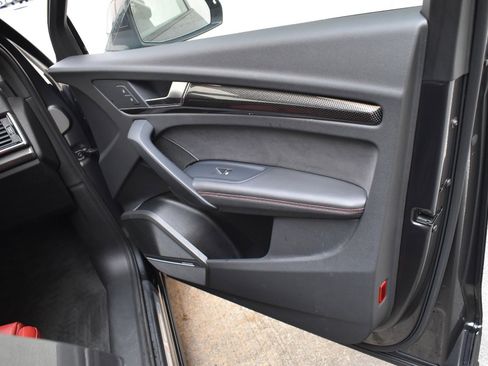 Used 2023 Audi SQ5 Premium Plus w/ Premium Plus Package image 26