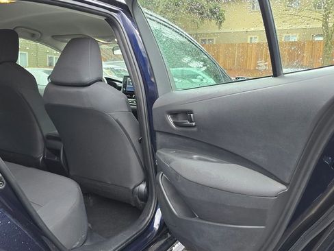 Used 2022 Toyota Corolla LE image 14