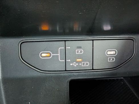 New 2026 Kia Sorento LX FWD image 24