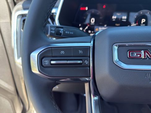 New 2026 GMC Canyon Elevation w/ Convenience Package image 16