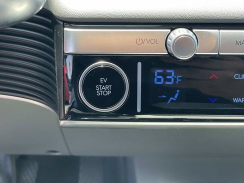 Certified 2024 Hyundai Ioniq 5 SEL RWD image 17
