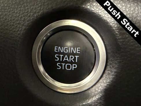 Used 2025 Toyota Corolla SE image 19