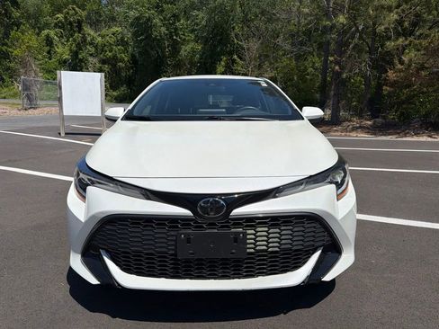 Used 2019 Toyota Corolla SE w/ SE Option Package FWD image 2